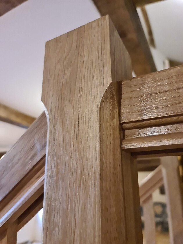 Handmade oak staircase detail in Charente 16500 
 Handrail, newel post detail of handmade, bespoke, oak staircase in property renovation, Charente 16500.